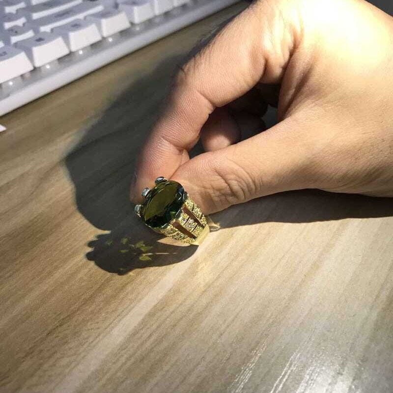 Oval Peridot 14K Yellow Gold RingRing
