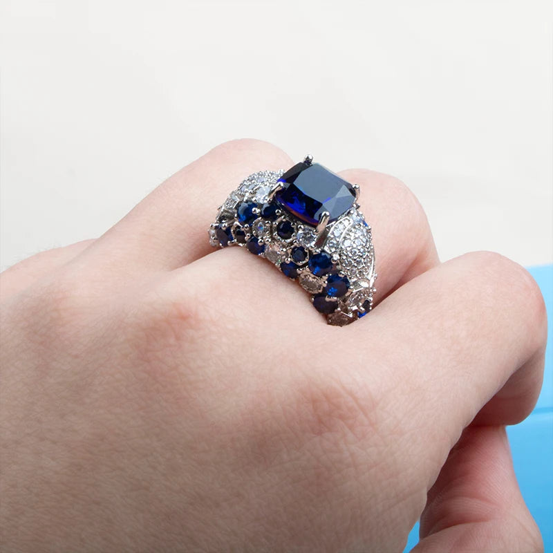 Elegant Silver 925 Ring For Charm Women With Oval Blue Sapphire Gemstones