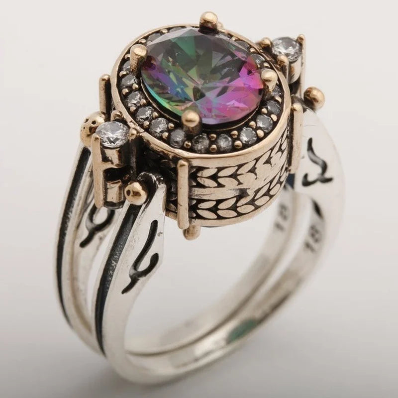 Extraordinary Ring Oval Cut Alexandrite and White TopazMulticolour9