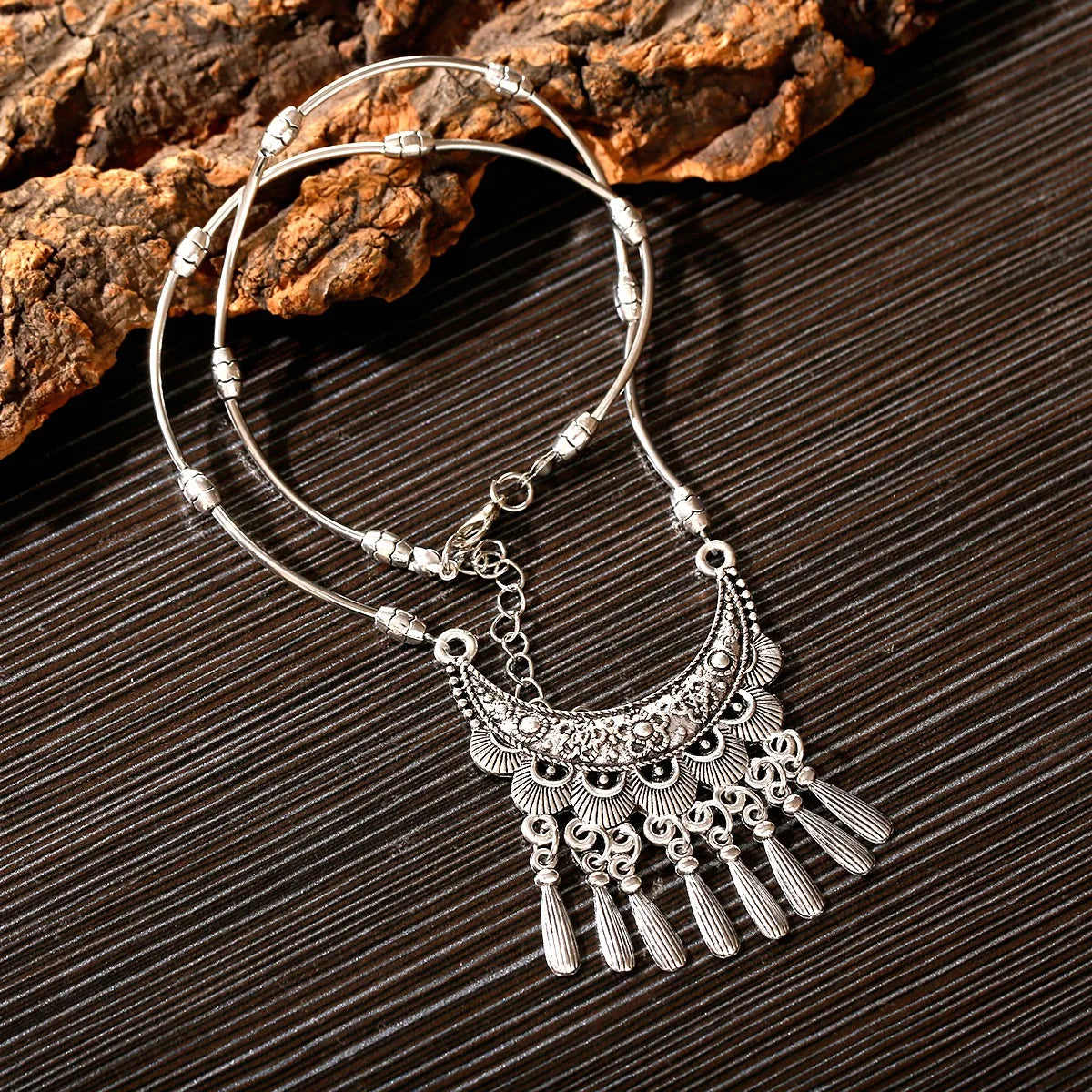 2024 Ethnic Hand Pendant Necklace Vintage TurquoisesNA1014