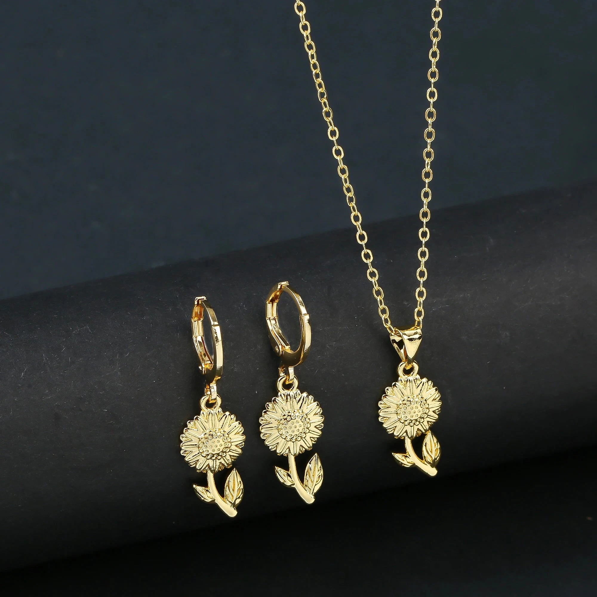 7 Style Classic Gold Plated Botanical Sunflower Pendant NecklaceJewelry Set 5