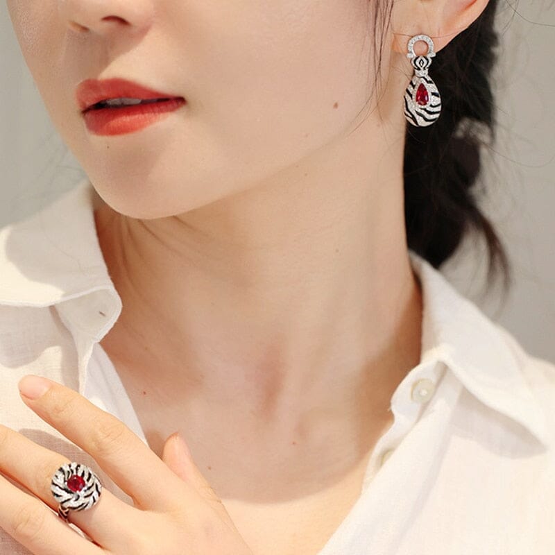 Retro Zebra Pattern Ruby Jewelry SetJewelry Sets
