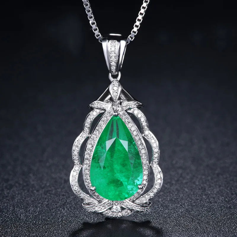 9 Karat Pendant Pear-Shaped Emerald Necklacegreen 2