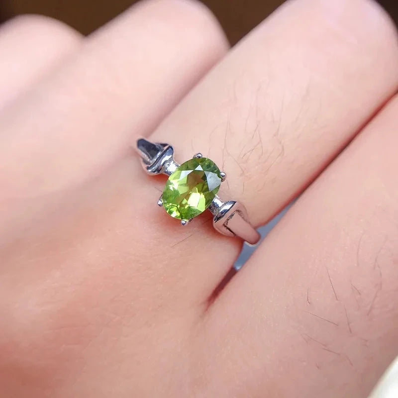 Natural Peridot Gemstone Fashion Rings002resizable