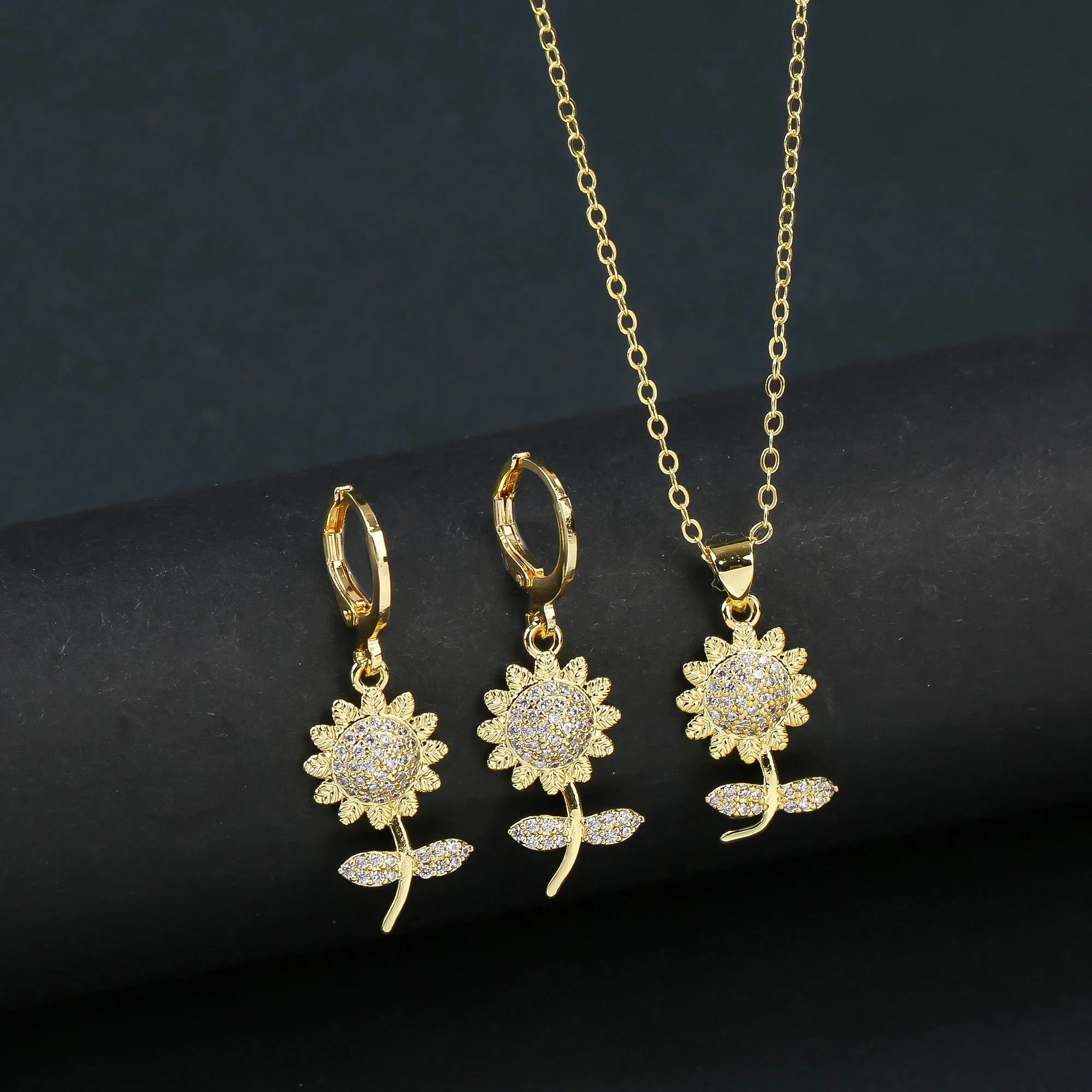 7 Style Classic Gold Plated Botanical Sunflower Pendant NecklaceJewelry Set 4