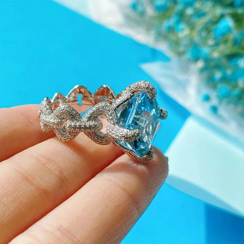 New Exquisite Inlaid Princess Cut Topaz Gemstone