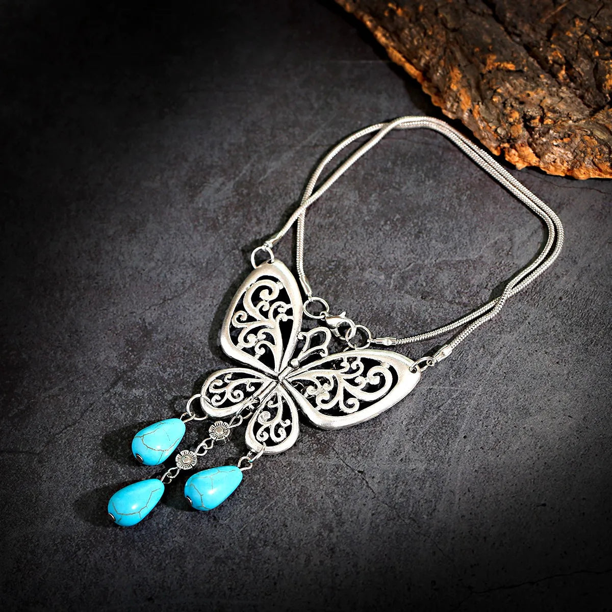 2024 Ethnic Hand Pendant Necklace Vintage TurquoisesNA2154