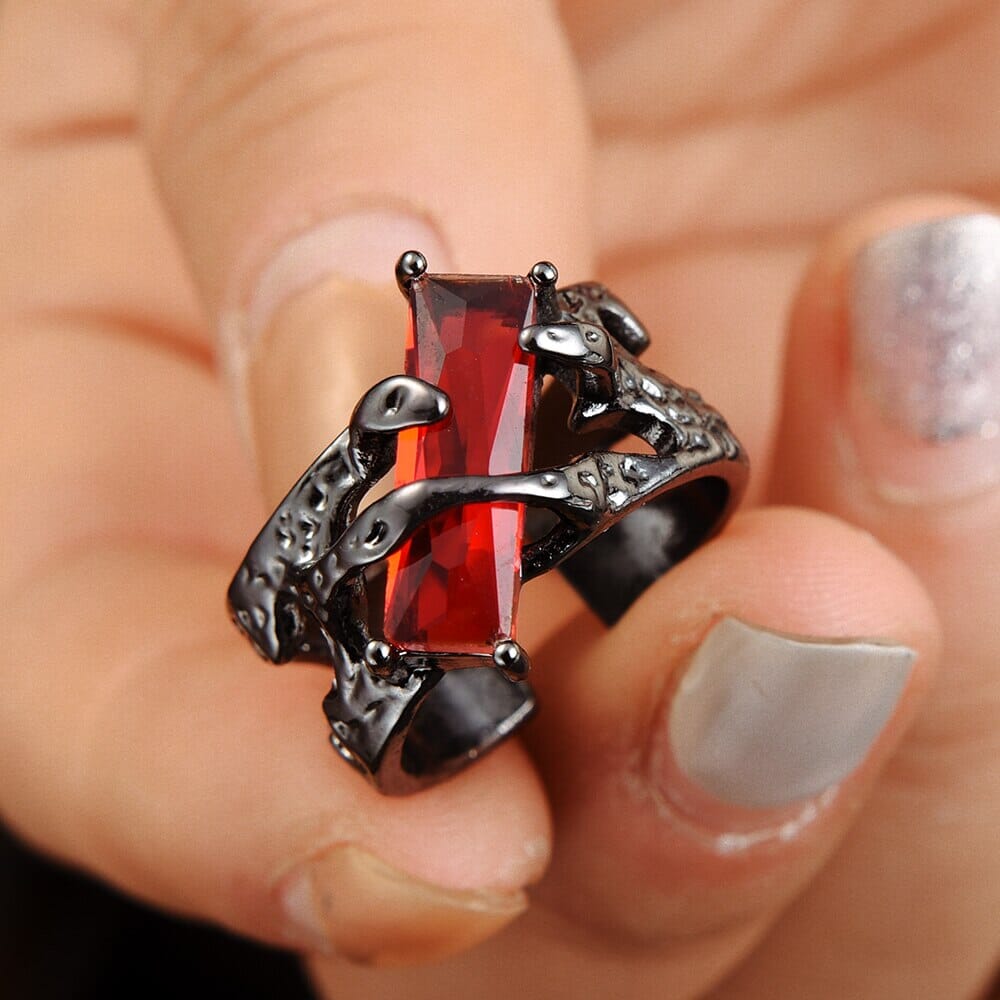 Punk Thorn Ruby Ring Black Resizable RingRing