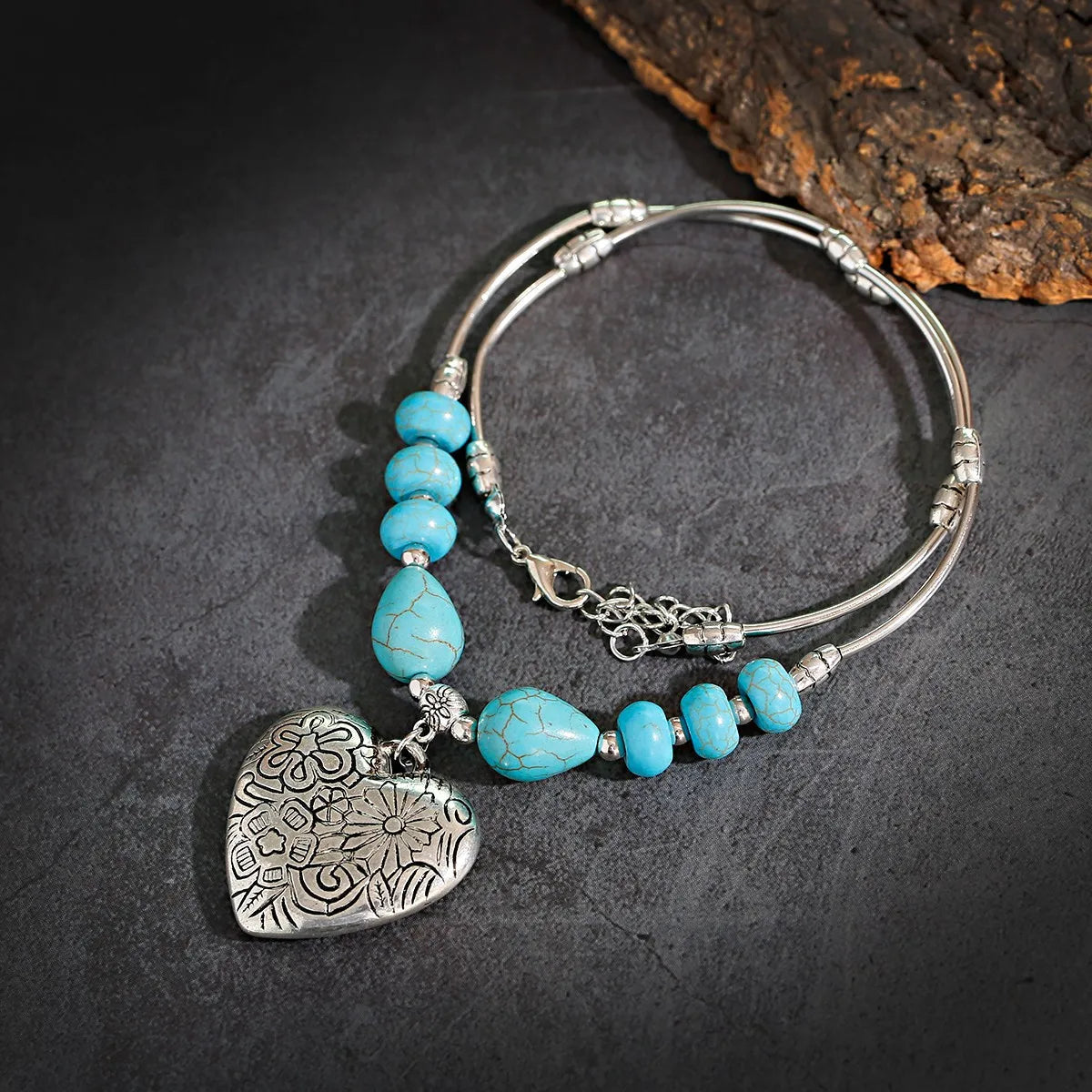 2024 Ethnic Hand Pendant Necklace Vintage TurquoisesNA2130