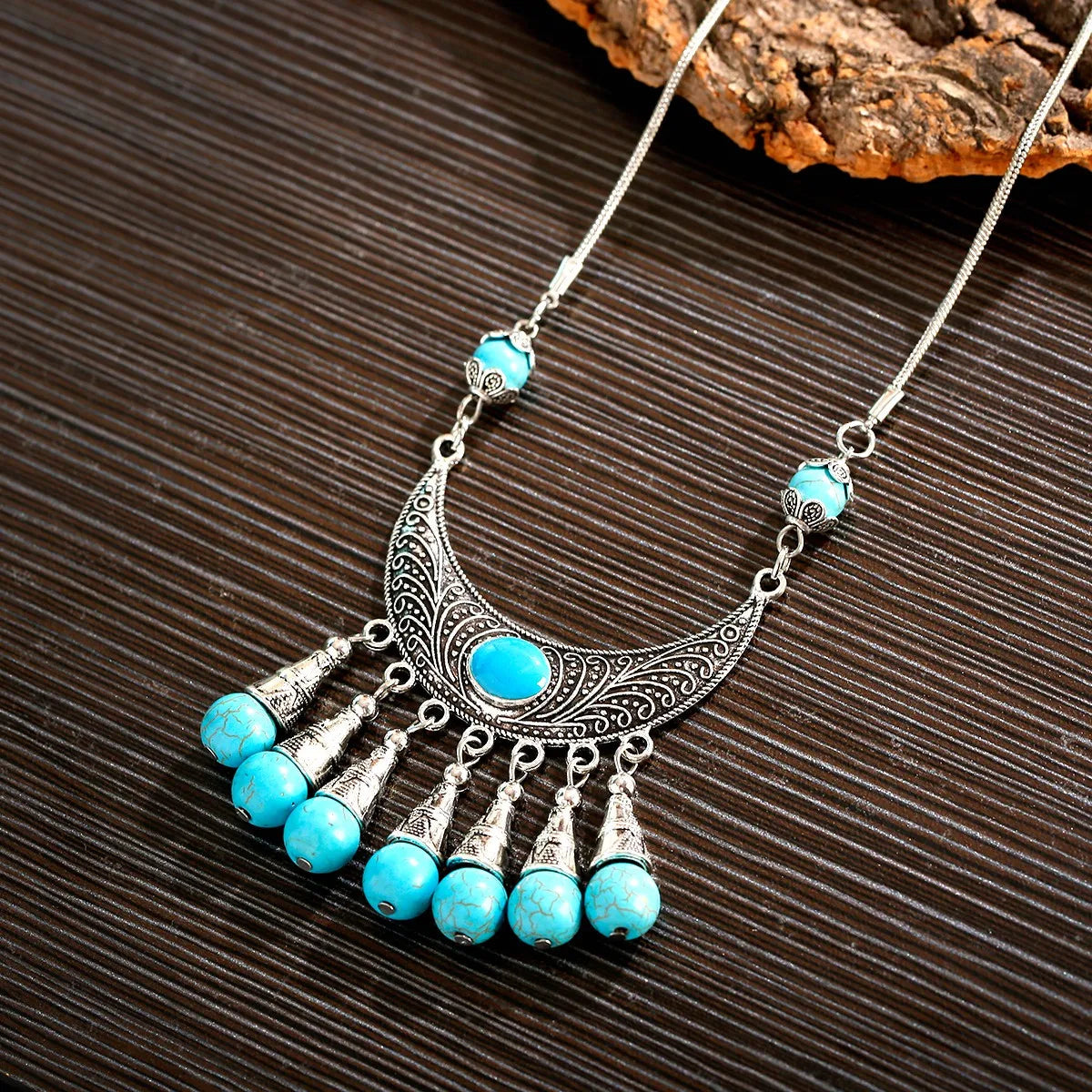 2024 Ethnic Hand Pendant Necklace Vintage TurquoisesNA2456-1