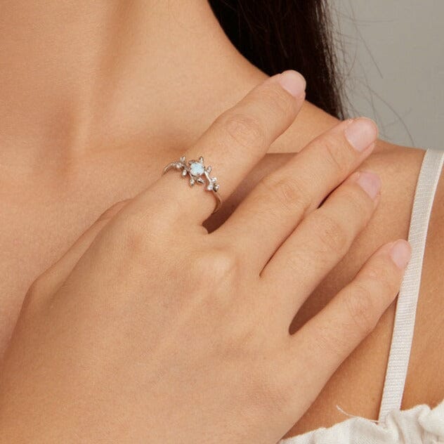 Leaf Style White Fire Opal Ring - 925 Sterling SilverRing