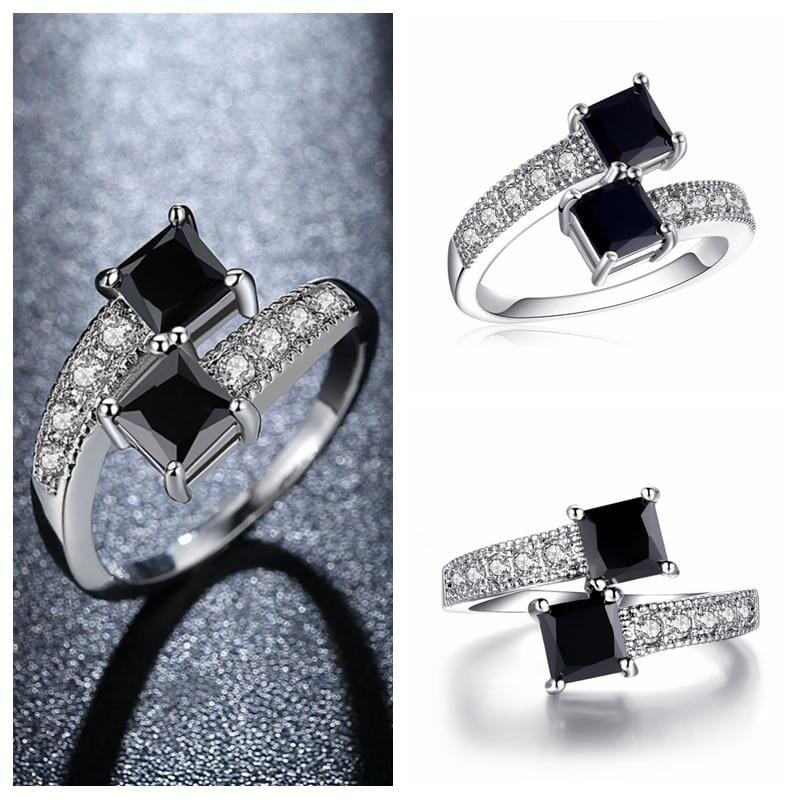Classic Black Onyx Square RingRing