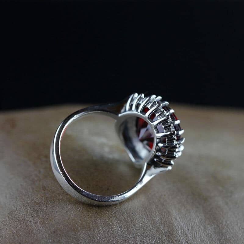 Natural Red Garnet Ring - 925 Sterling SilverRing