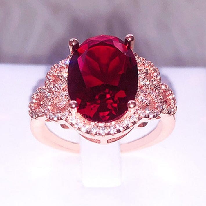 Queen of Fashion Ruby RingRing