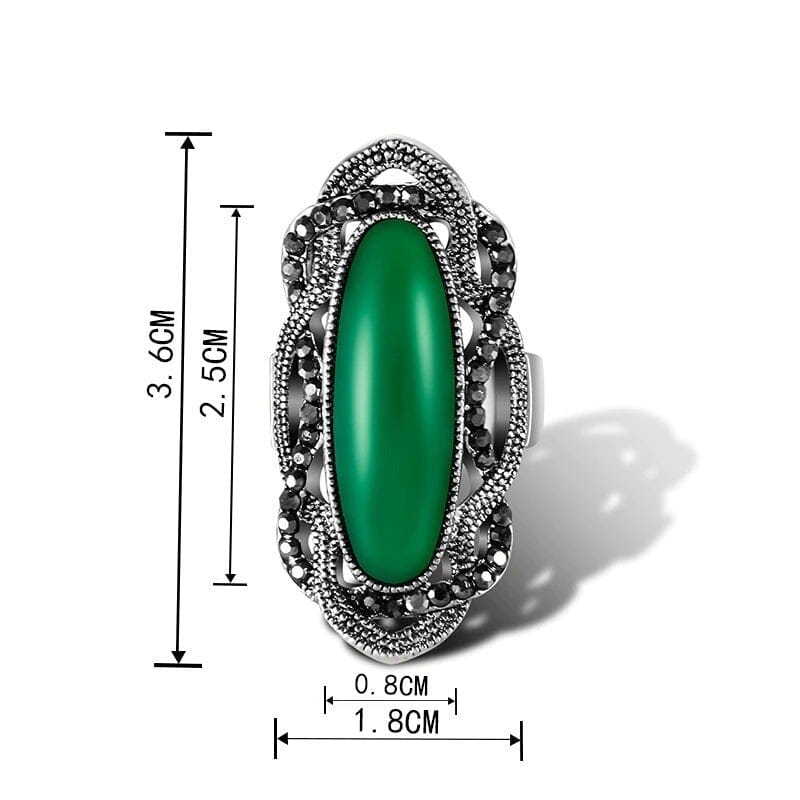 Classic Antique in Vintage Design Ruby & Emerald Oval Fashionable RingRing
