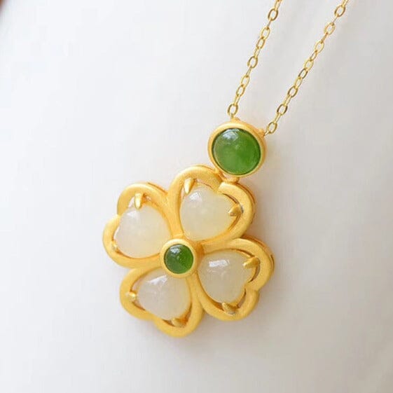 Clover Jade Pendant NecklaceNecklace
