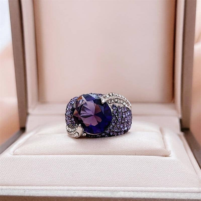 Luscious Amethyst Ring - 925 Sterling SilverRing