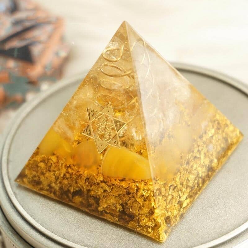 Orgone Pyramid Citrine CrystalHome Decor4cm