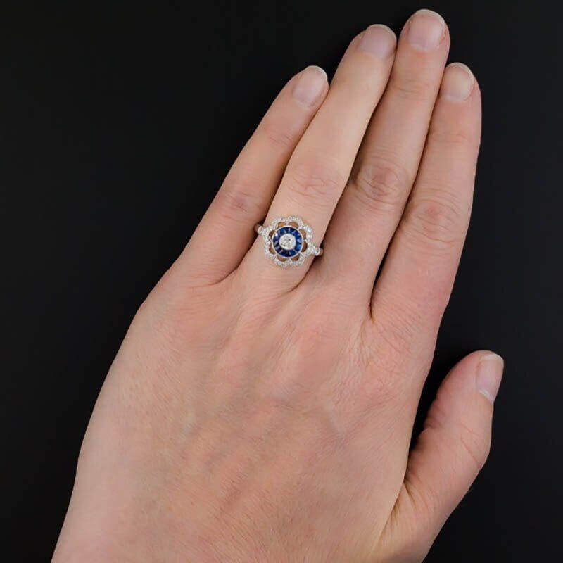 Trendy Flower-shaped Sapphire Sapphire - 925 Sterling SilverRing