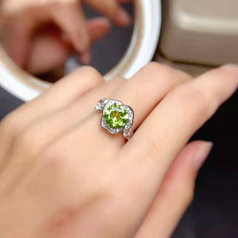 Inlaid Rose Flower Peridot Ring - 925 Sterling SilverRing
