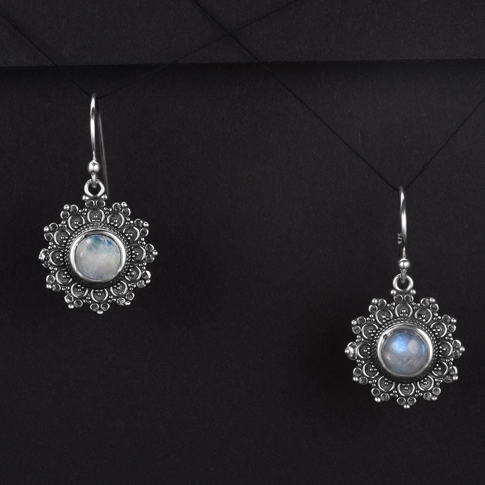 Natural Vintage Moonstone Round Earrings - 925 Sterling SilverEarrings