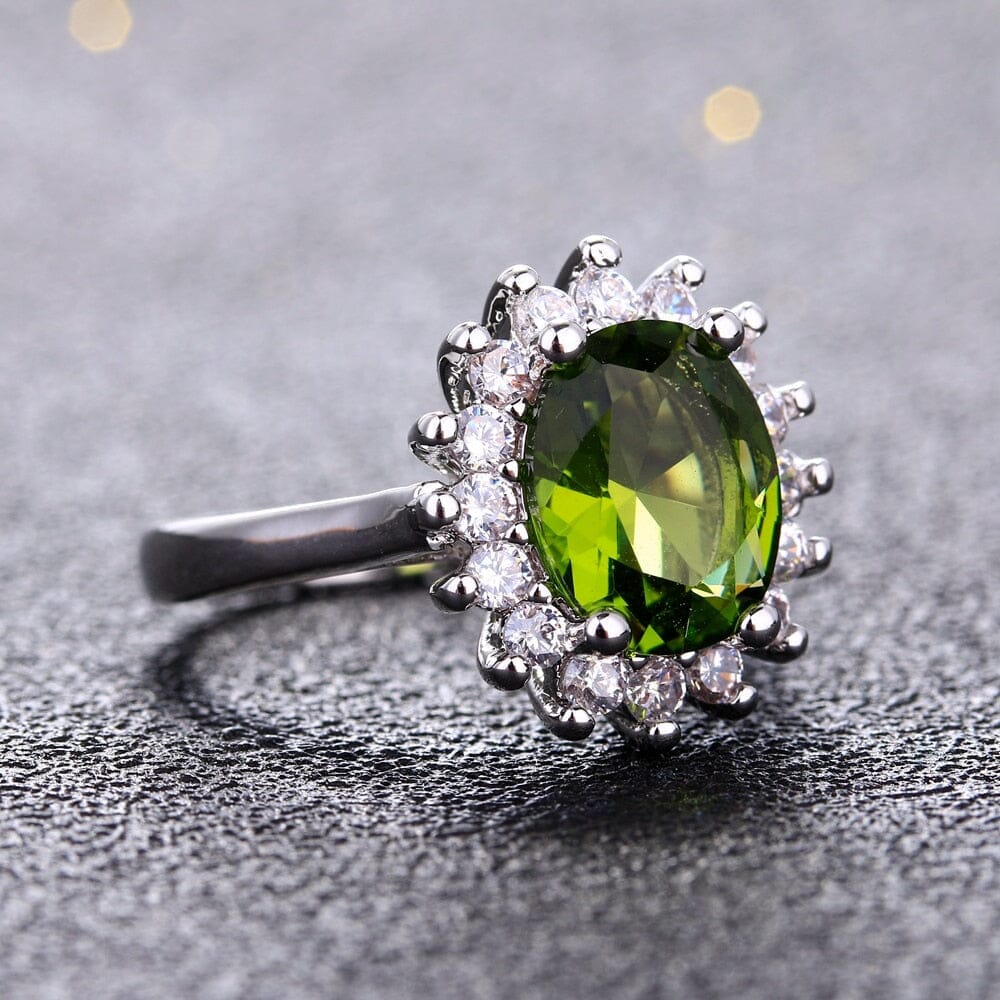 Shining Luxury Peridot Stone Ring - 925 Sterling SilverRing