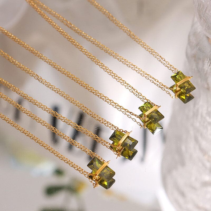 Summer Minimalist Peridot NecklaceNecklace
