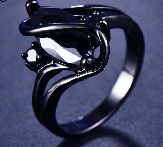 Purple Sapphire Black Gold RingRing