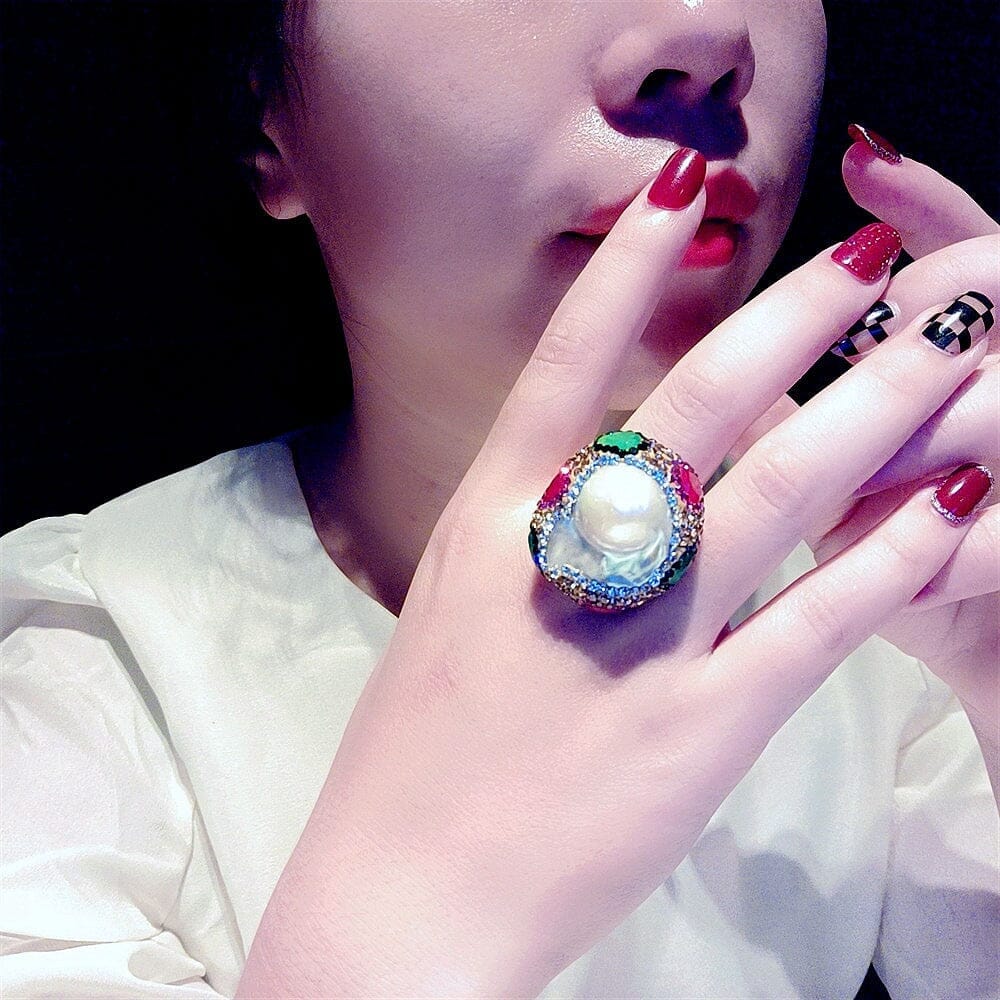 Hand-pointed Diamond Wrapping Ruby and Emerald Freshwater Pearl RingRing