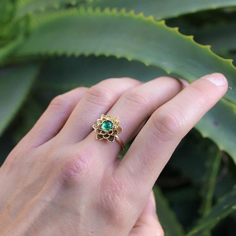 Fresh Lotus Small Moonstone RingRing