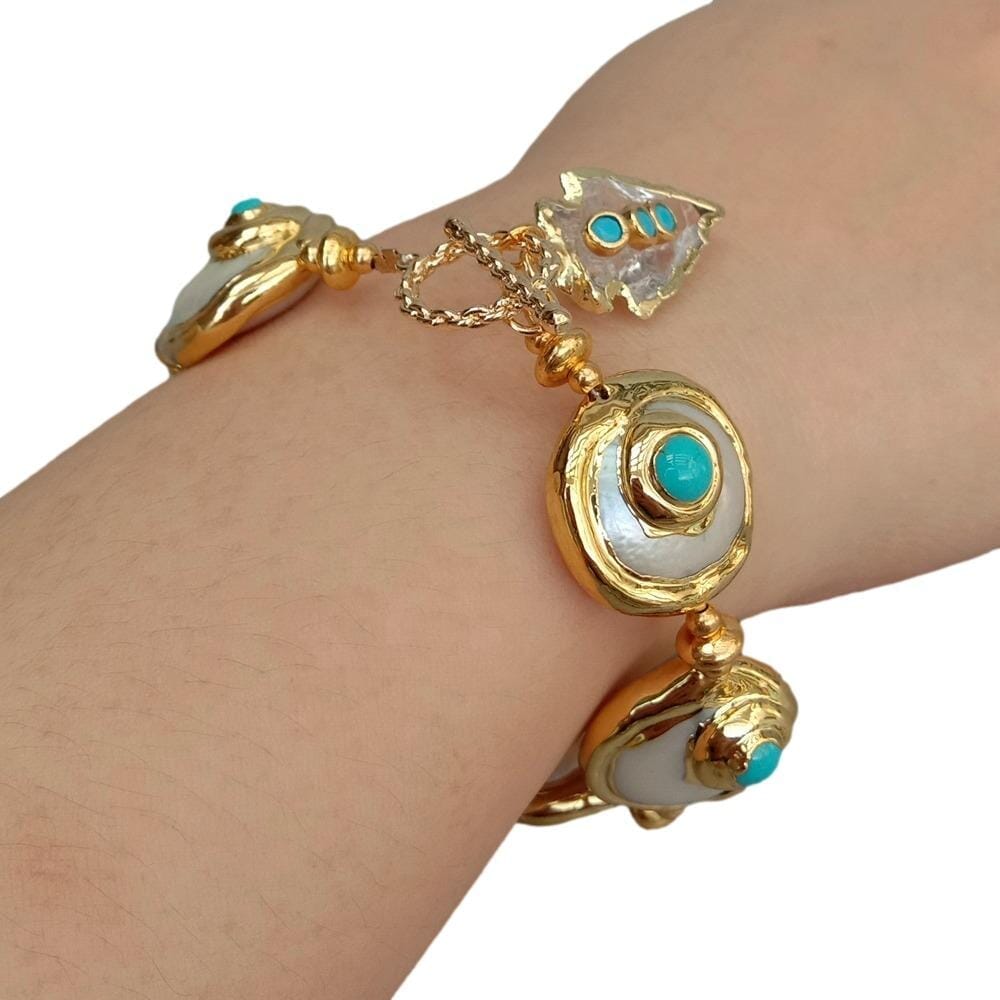 White Quartz Arrowhead Charm Freshwater Cultured Blue Crystal BraceletBracelet