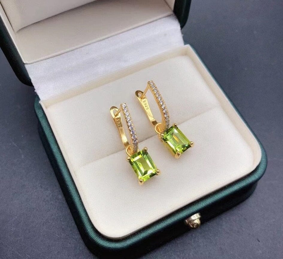 Square Cut Peridot 925 Silver Yellow Gold Plated Clip EarringsEarrings