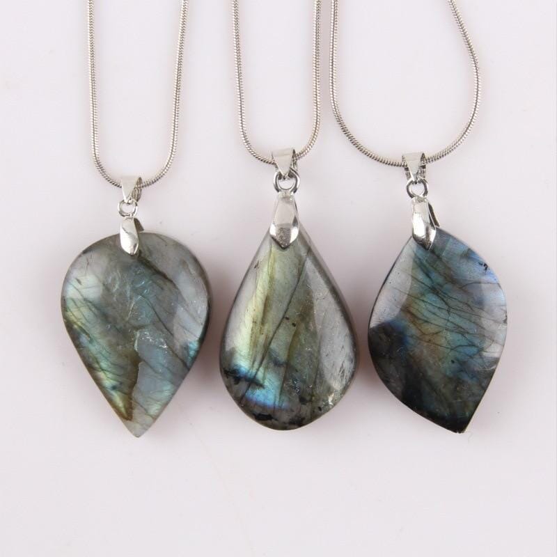 Natural Labradorite Crystal NecklaceNecklace