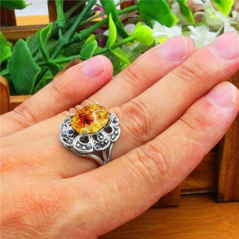 Classic Natural Amber Stone RingRing