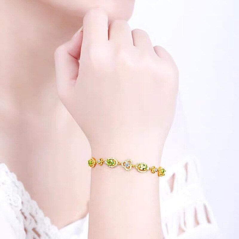 Shiny Peridot Stone Trend BraceletBracelet