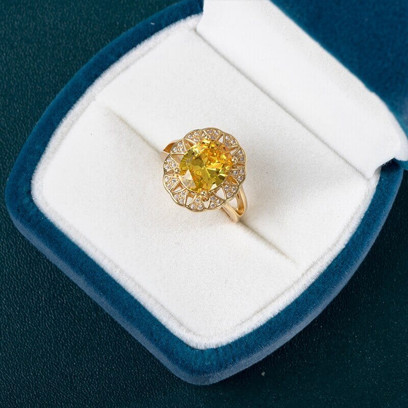 Luxury Oval Citrine Gemstone Ring - 925 Sterling SilverRing