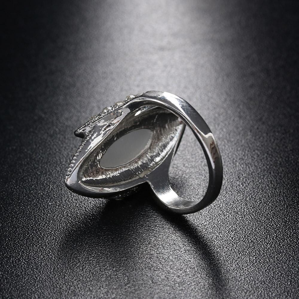 Vintage Opal RingRing