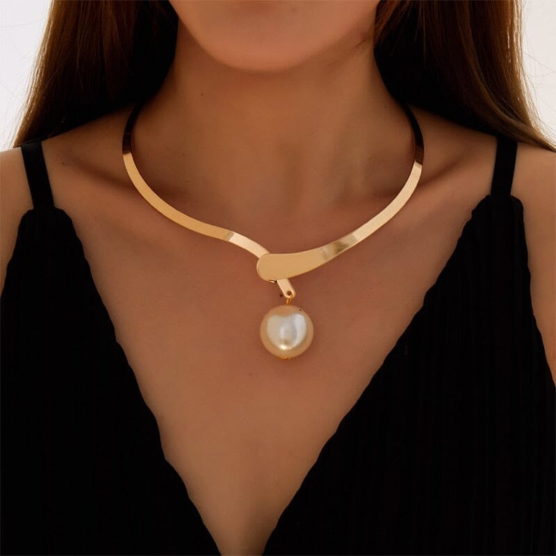 Elegant Simple Water-wave Pearl NecklaceNecklace