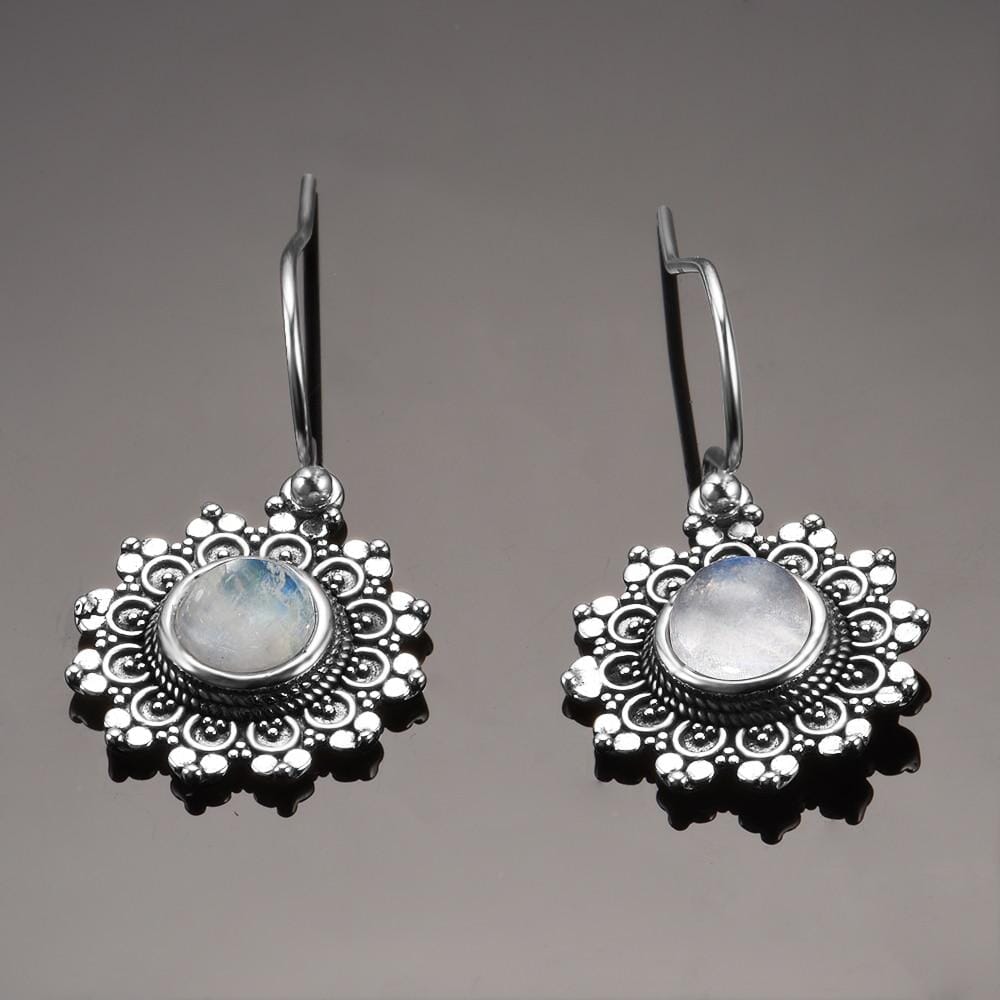 Natural Vintage Moonstone Round Earrings - 925 Sterling SilverEarrings
