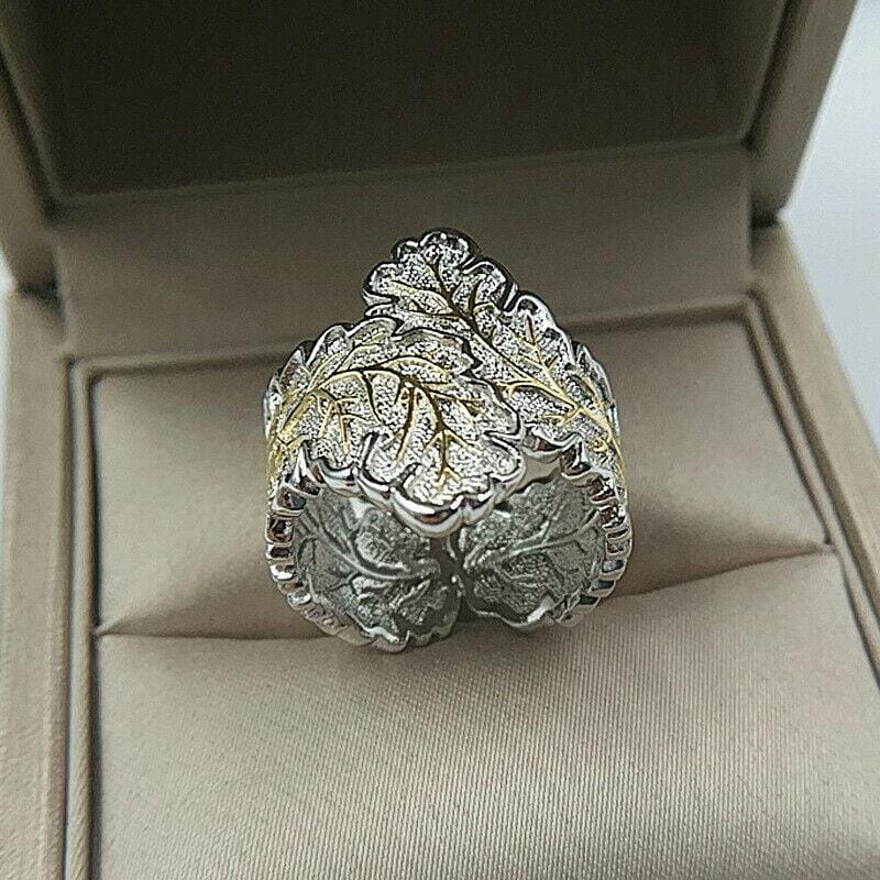 Luxury Leaf RingRing