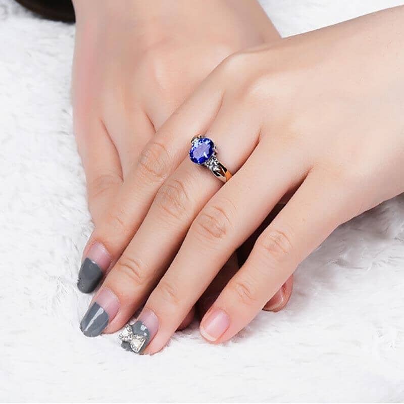Classic Luxury Oval Sapphire Gemstone Adjustable Ring - 925 Sterling SilverRing