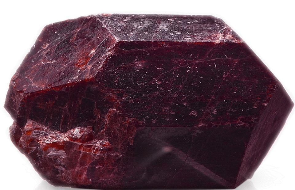 Garnet Is The Stone Of January. Let’s Find Why