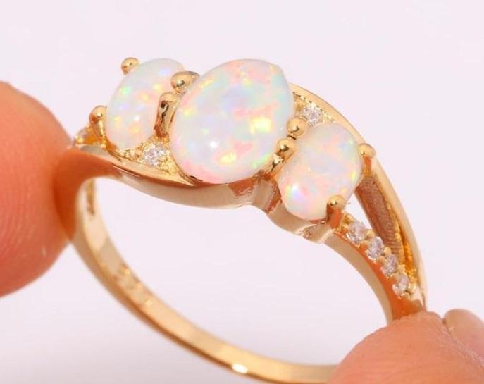 11 Opal and Fire Opal Ring Suggestions for Ladies