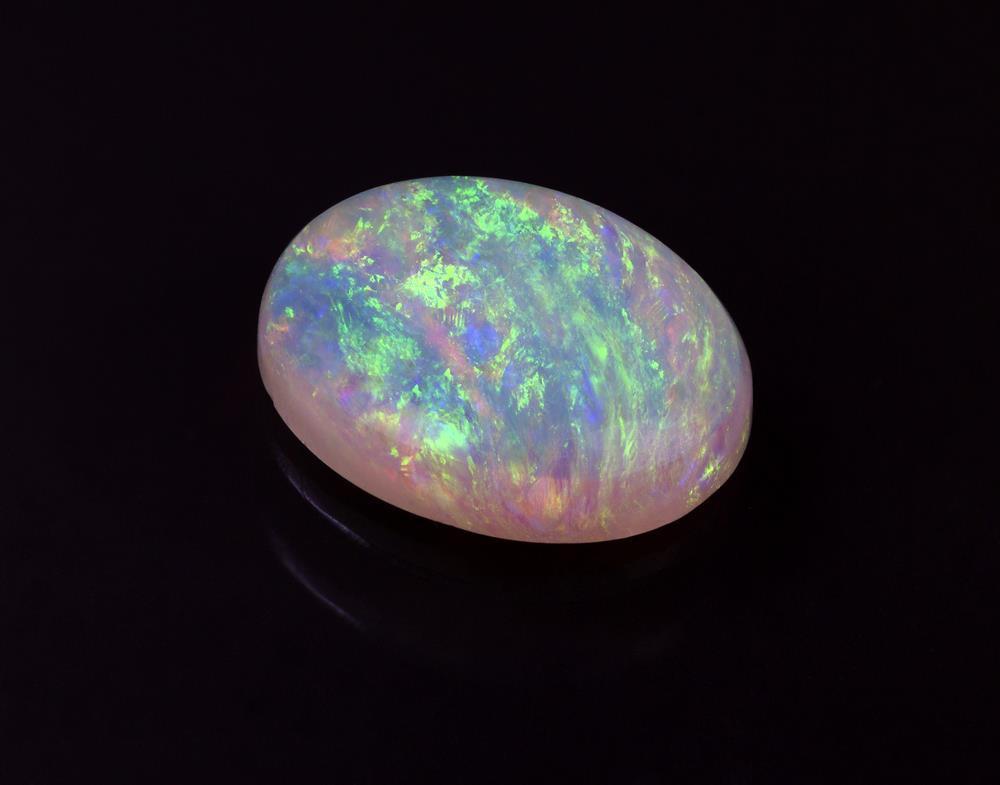 Healing Crystal Handbook: Opals