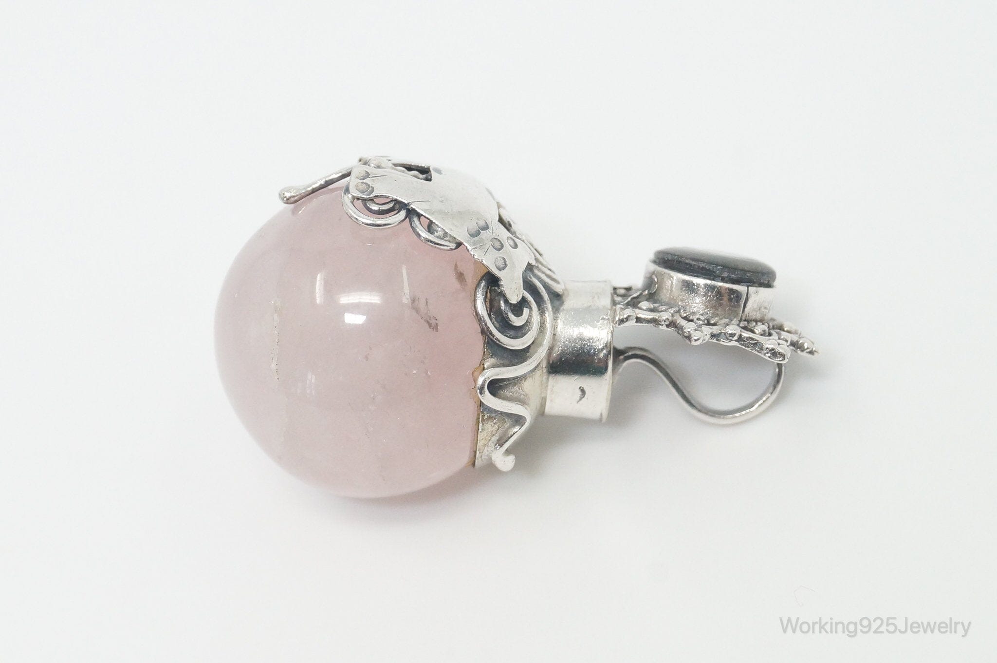 Vintage Rose Quartz Abalone Shell Bali Cat Sterling Silver Necklace PendantJewelry > Necklaces > Pendants