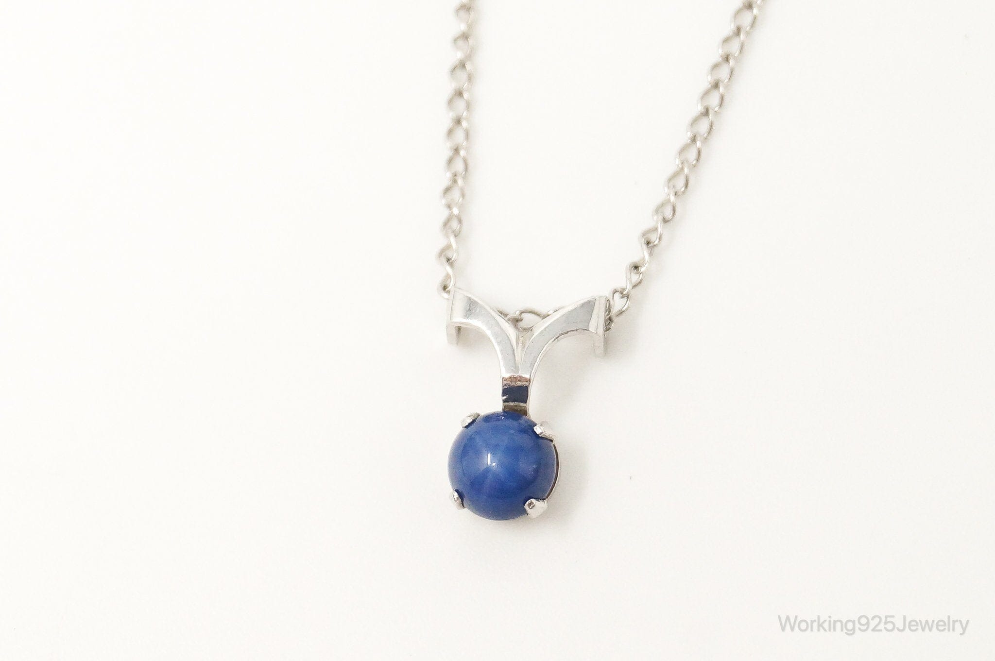 Vintage Star Sapphire Sterling Silver NecklaceJewelry > Necklaces > Pendants