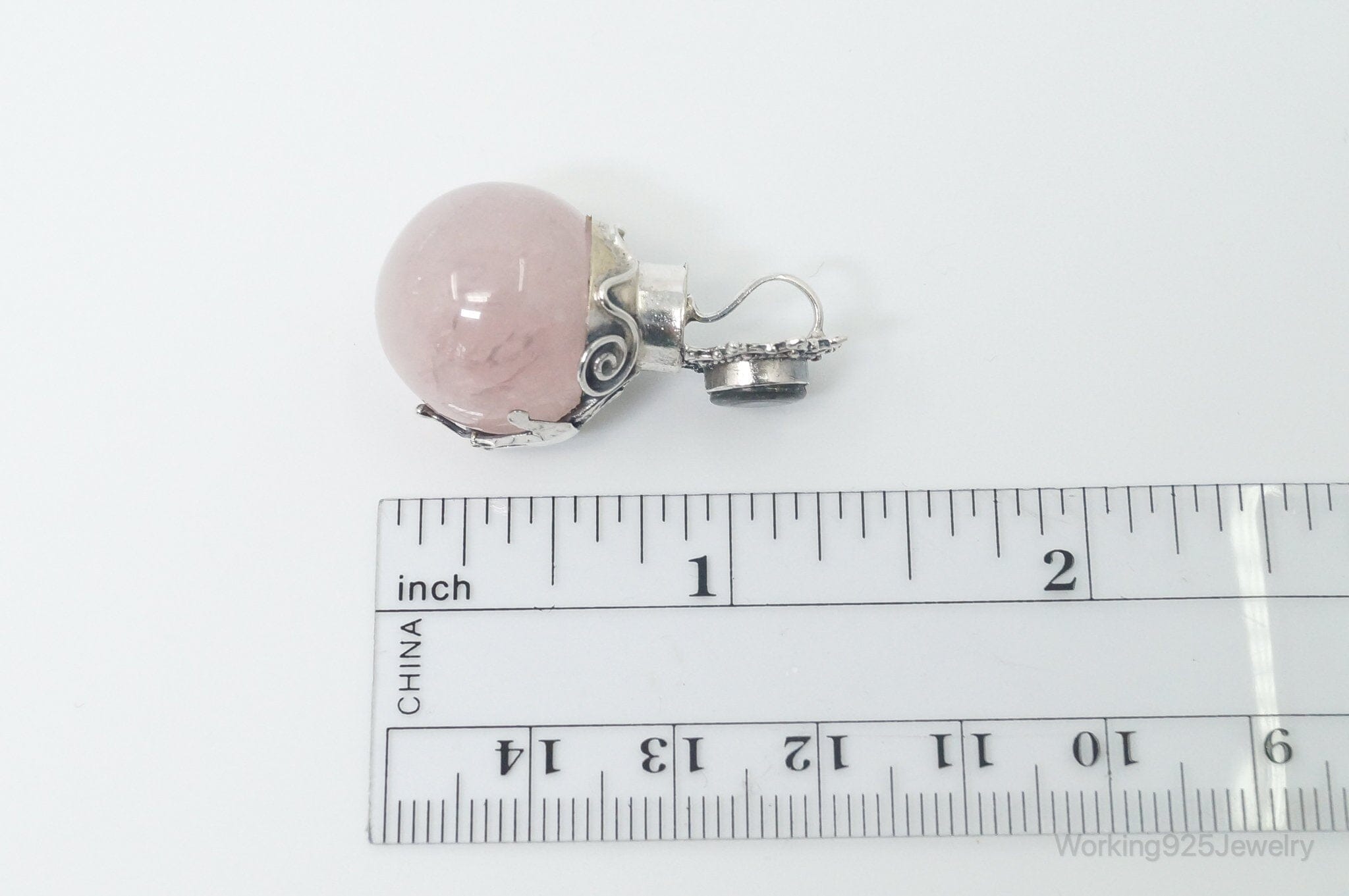 Vintage Rose Quartz Abalone Shell Bali Cat Sterling Silver Necklace PendantJewelry > Necklaces > Pendants