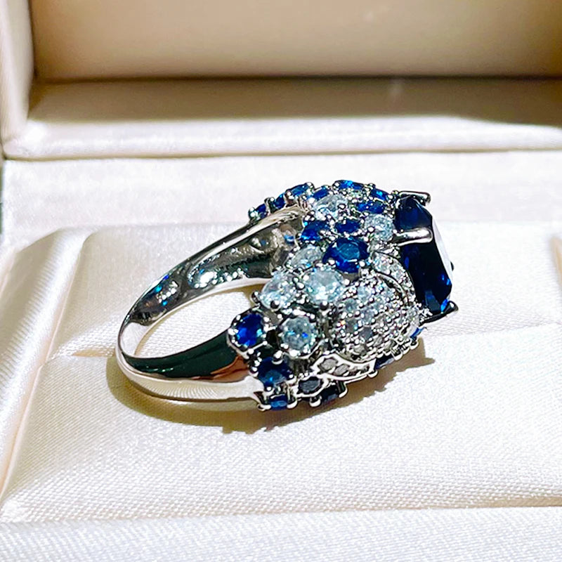 Elegant Silver 925 Ring For Charm Women With Oval Blue Sapphire Gemstones