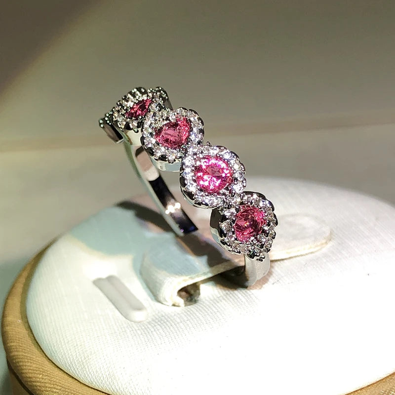 Twist Pattern Paw 925 Silver Simple Design Ruby Crystal Ring