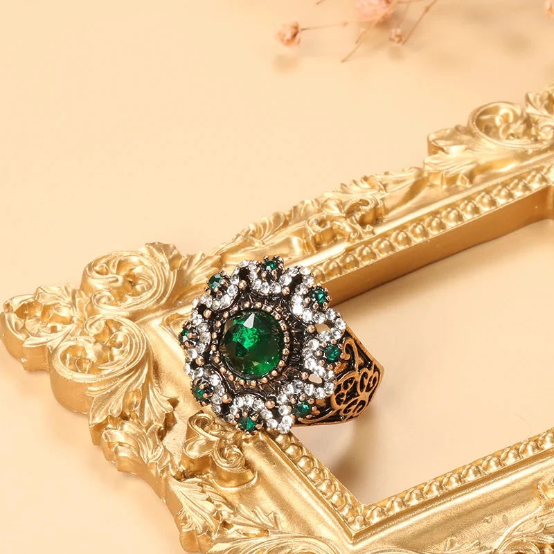 Vintage Green Natural Stone Antique Rings For Women